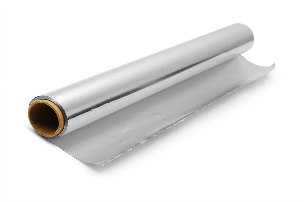 • Catering tin foil roll • Quality aluminium foil suitable for kitchen use • Supplied in dispenser box with cutting edge • Dimensions: Width 300mm x Length 90000mm (12" x 90m) • Perfect for covering food and retaining heat Catering Foil Roll (300mm x 90m)